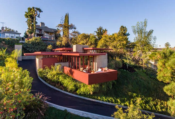 A Rare Opportunity to Own a Mid-Century Modern Masterpiece in Mount Washington
