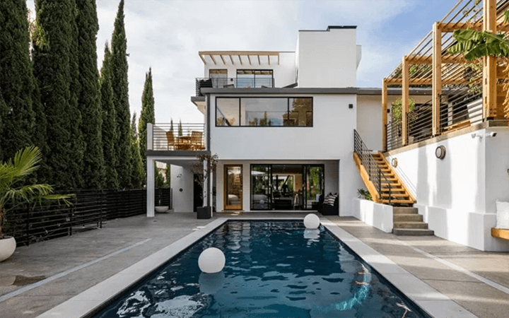 New price for modernist home once owned by Frank Gehry