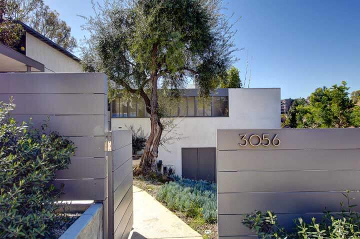 Raphael Soriano’s Austrian Spencer House in Silver Lake seeks $1.595M