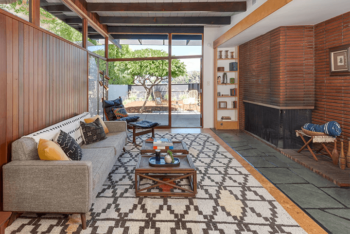 Midcentury time capsule in the Cahuenga Pass seeks just over $1M