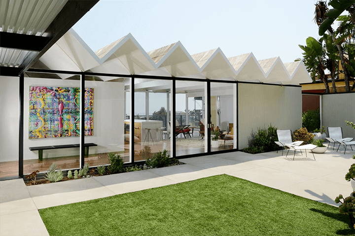 Striking midcentury view home seeks $3.2M in the Hollywood Hills