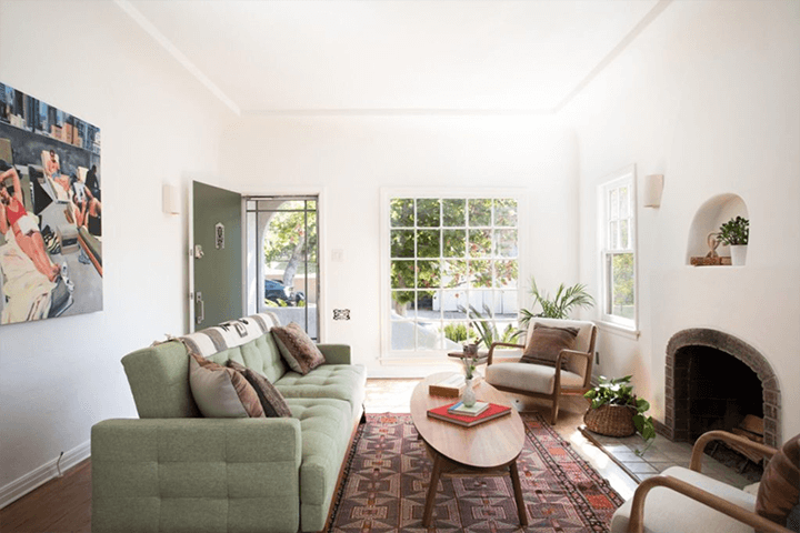 Buyer wins bidding war for a character-filled home in Highland Park