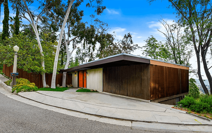 Midcentury fixer with canyon views seeks $1.3M in Beachwood Canyon