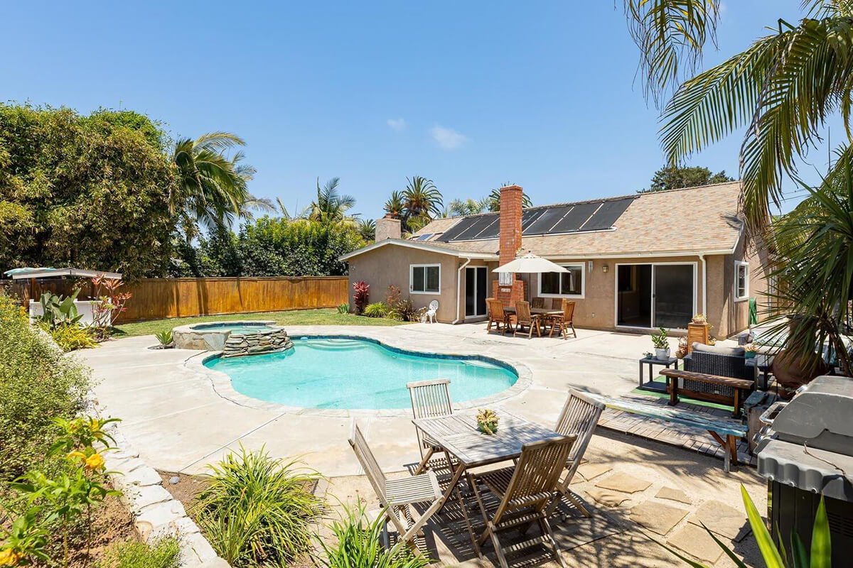 Beachy 70s gem in San Diego’s sought-after Leucadia