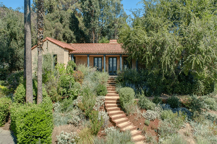 Playboy Mansion architect designed this sexy 1920s home in Eagle Rock