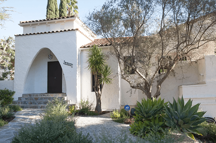 Transformed 1928 Spanish overlooking the Silver Lake Reservoir seeks $3.35M