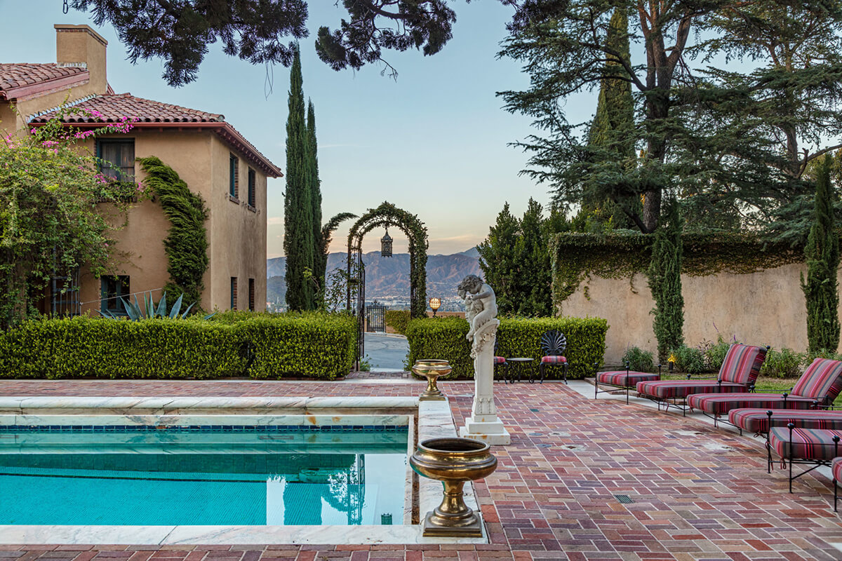 Spectacular Paramour Estate in Silver Lake seeks $40M