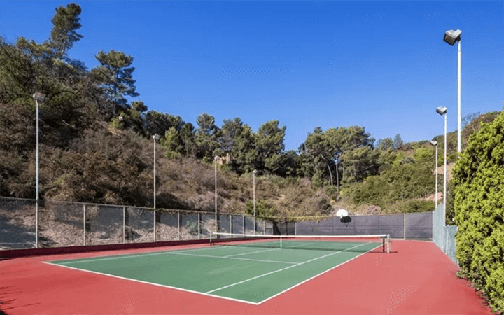 Tennis field of the Midcentury Estate