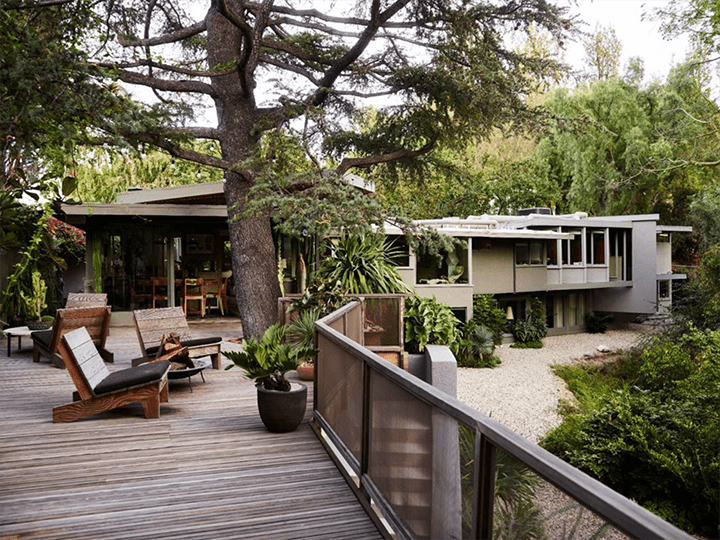 Schindlers Lechner House in Studio City