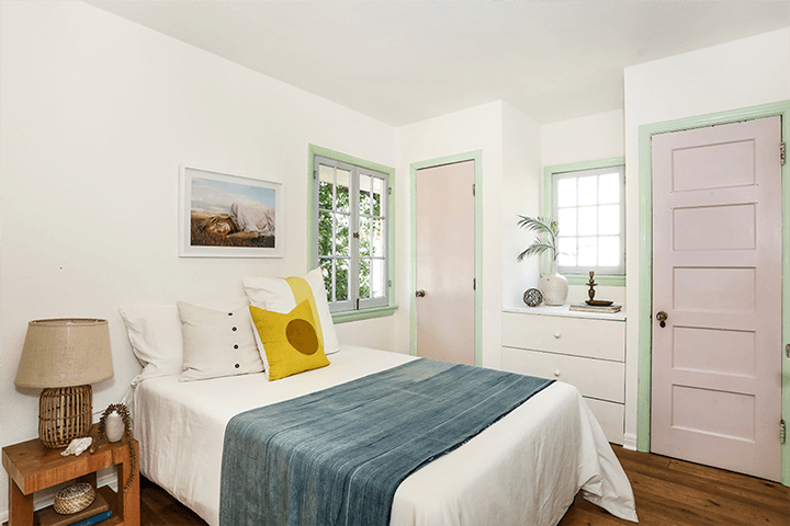 Cozy ‘treehouse’ cottage for sale in Echo Park