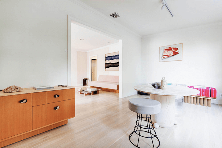 The living room of Minimalist home in Glassell Park