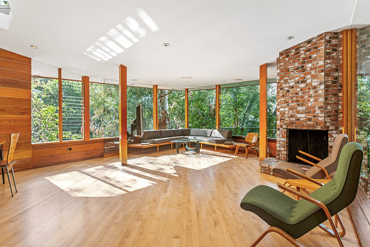 Living room of John Lautner’s Tyler House with an outside view