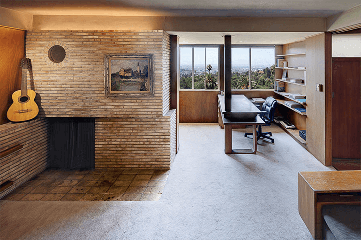 The workplace of the Lovell House by Richard Neutra